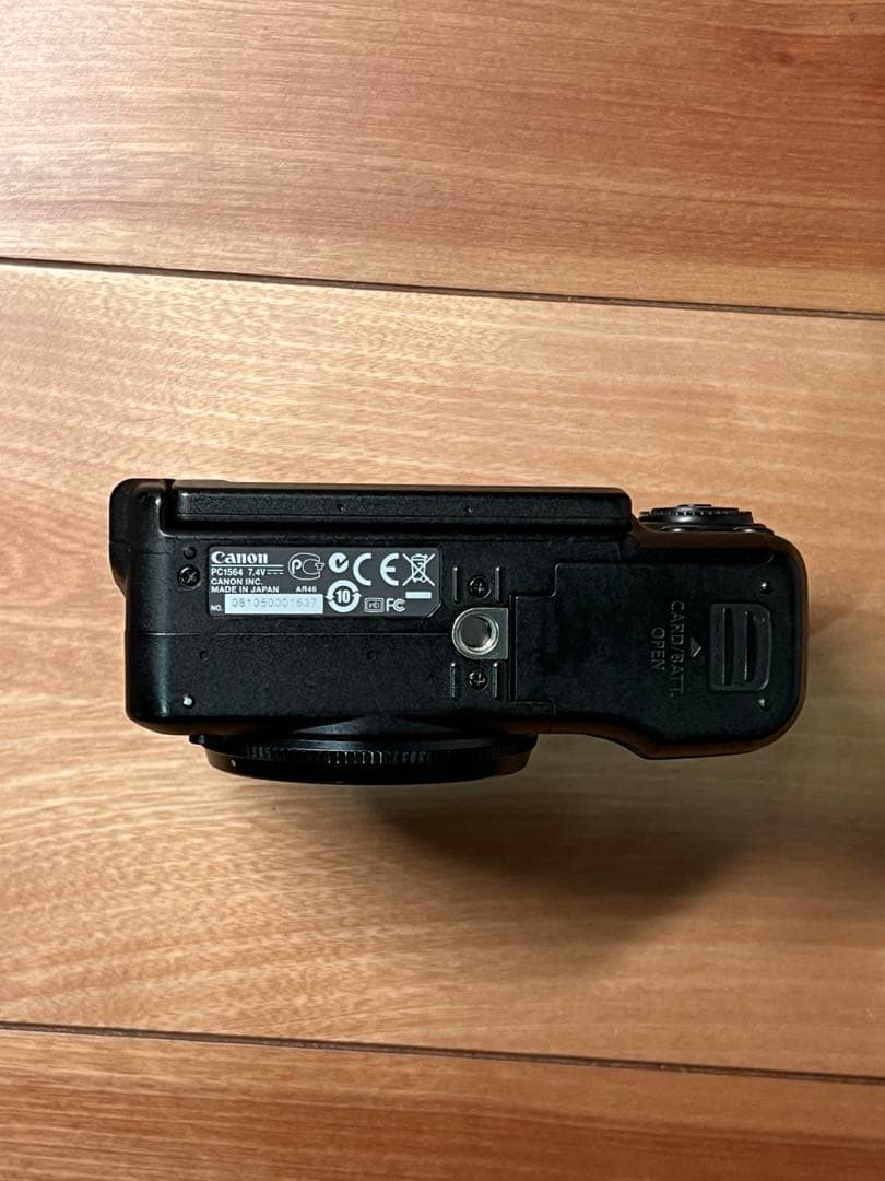 Canon キャノン PowerShot G12 バッテリー3個、充電器