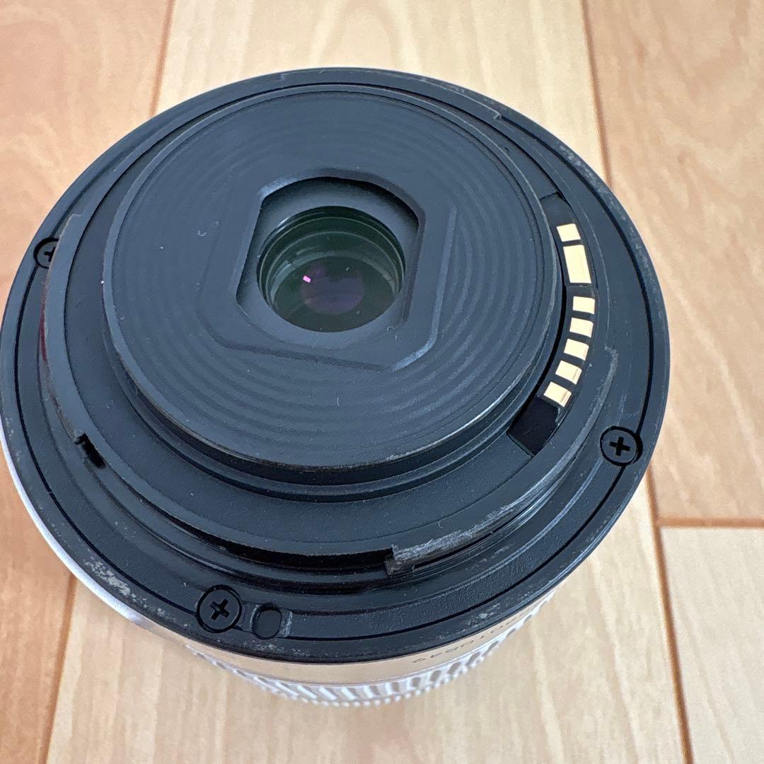 Canon EOS Kiss X10 レンズキット　シルバー