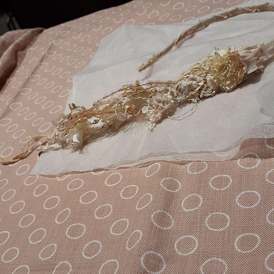 美品　エムスール　ヘアーアクセサリー　カチューシャ