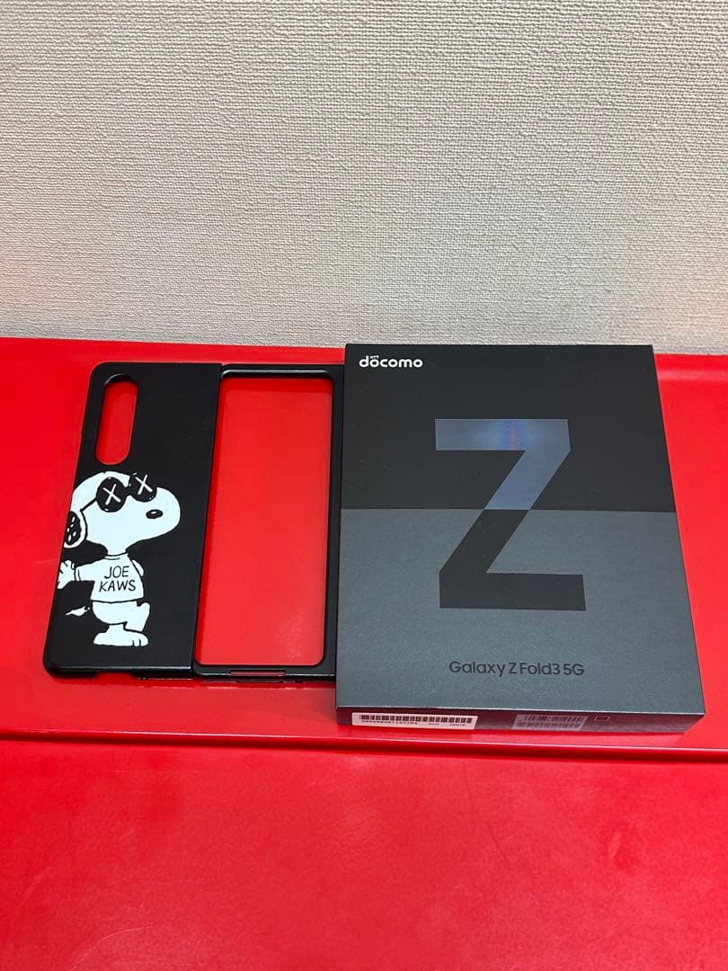 Galaxy Z Fold3 5G 256GB ブラック docomoドコモ国内