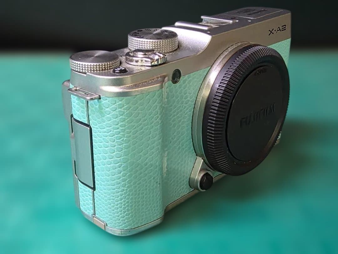 富士フィルム X-A2 ミントグリーン 超希少カラー
