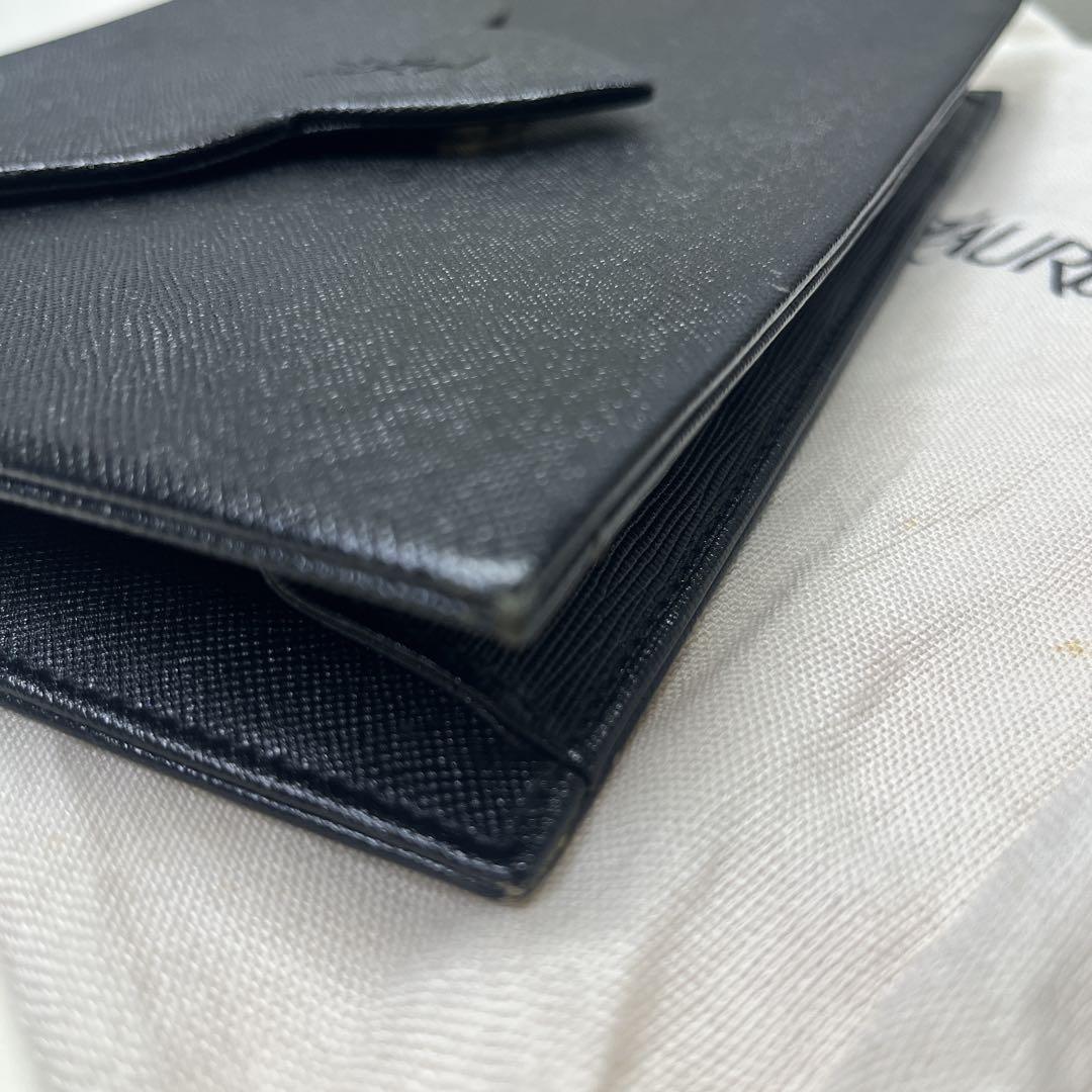 YSL イヴ・サンローラン ブラックレザー クラッチバッグ
