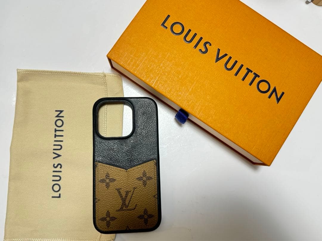 ルイヴィトン　iPhone バンパー 14pro 15pro スマホケース