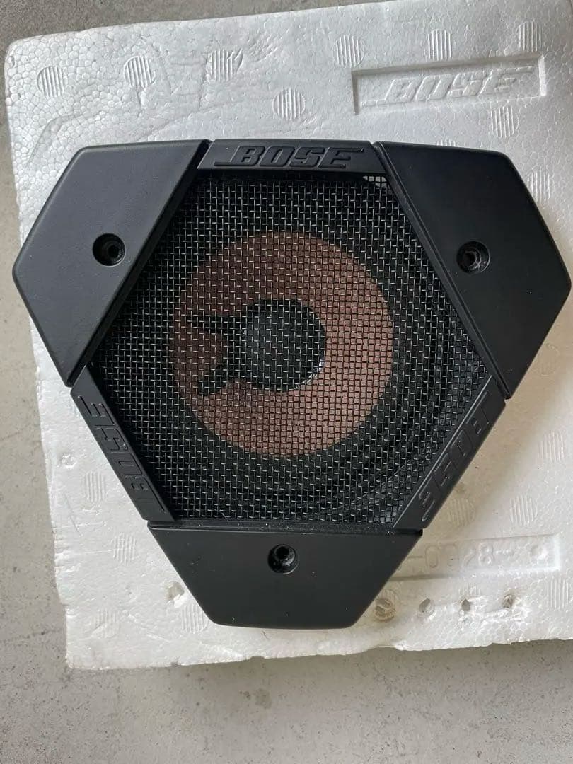 Bose スピーカー カバー付き