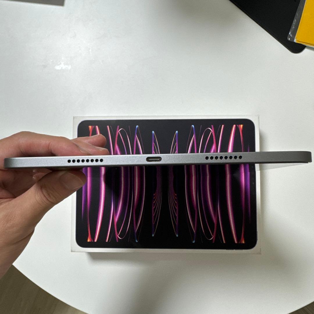 iPad Pro 第4世代　128GB wifiモデル　スペースグレー