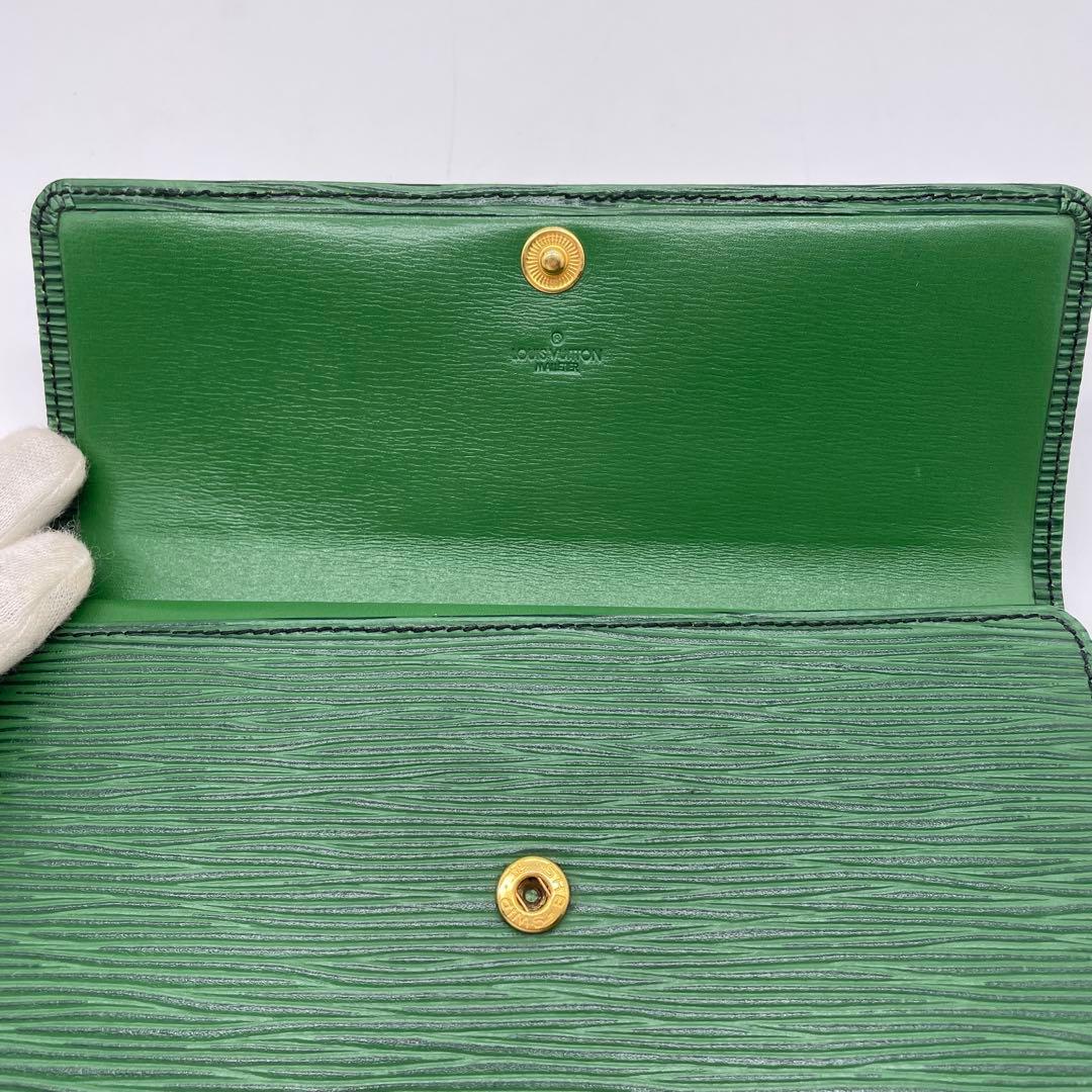 ●LOUIS VUITTON 長財布 エピ ポルトモネ•クレディ●ヴィトン 緑