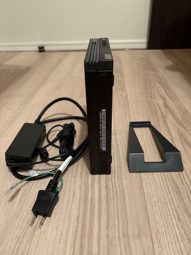 ミニPC ThinkCentre M75q Tiny Gen 5