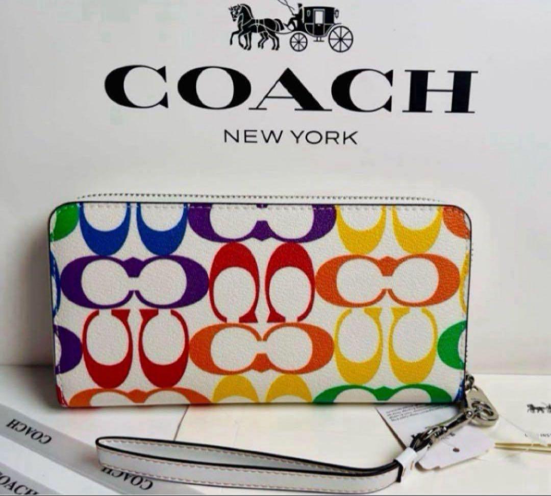 COACH長財布レインボーマルチカラーシグネチャーホワイト白ストラップ付.新品