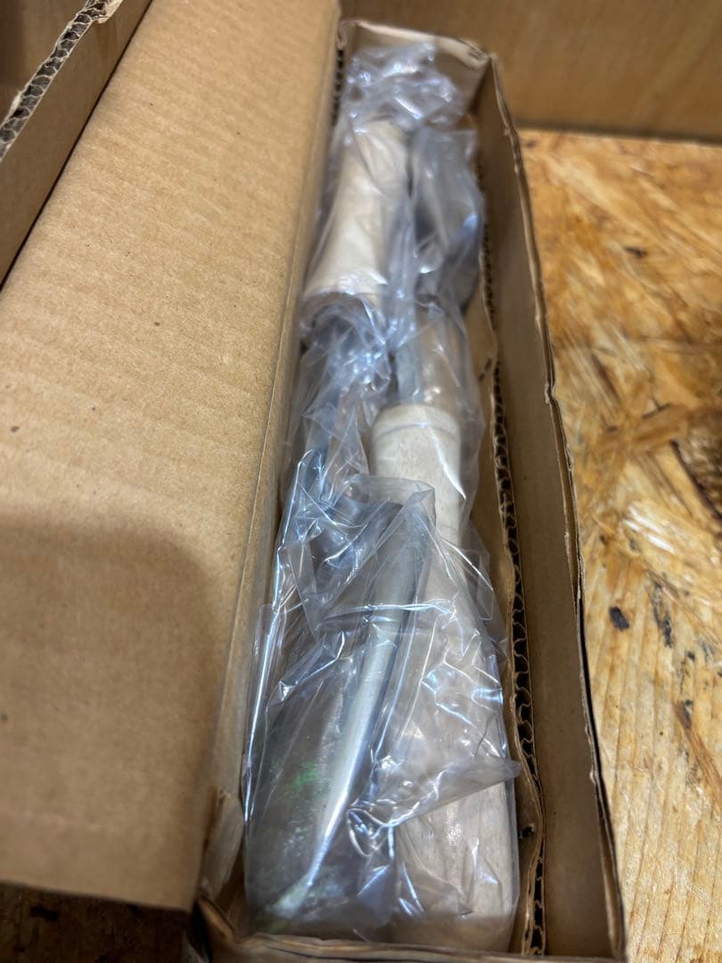 ほぼ新品 タイキ 和裁電化鏝 こて２丁立 裁縫 こて２本付き