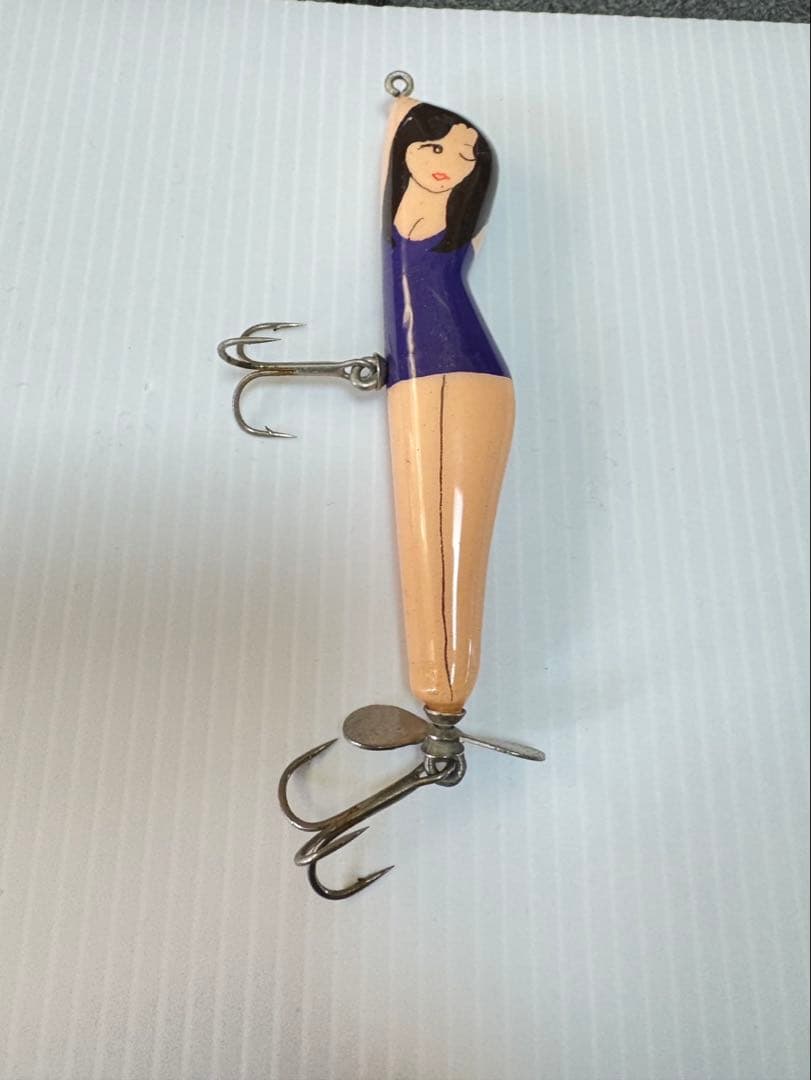 トップウォーター用ルアー　スイッシングねーちゃん