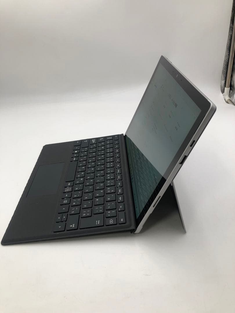 Microsoft’ Surface Pro 7+