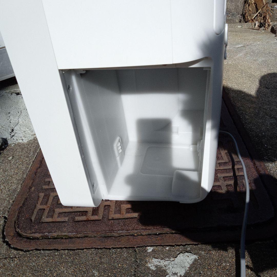 Meomeo　　除湿機 SHARP CV-J180-W　2021年製未清掃