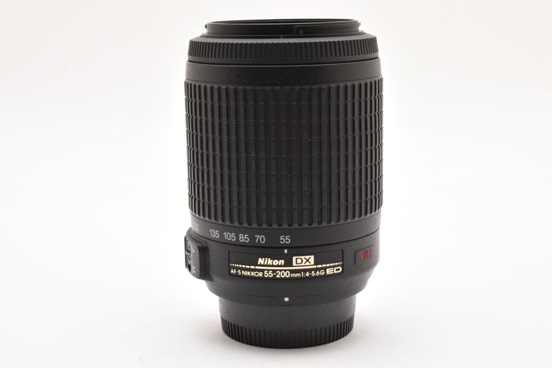 超美品 ニコン AF-S DX 55-200mm f4-5.6G VR M917