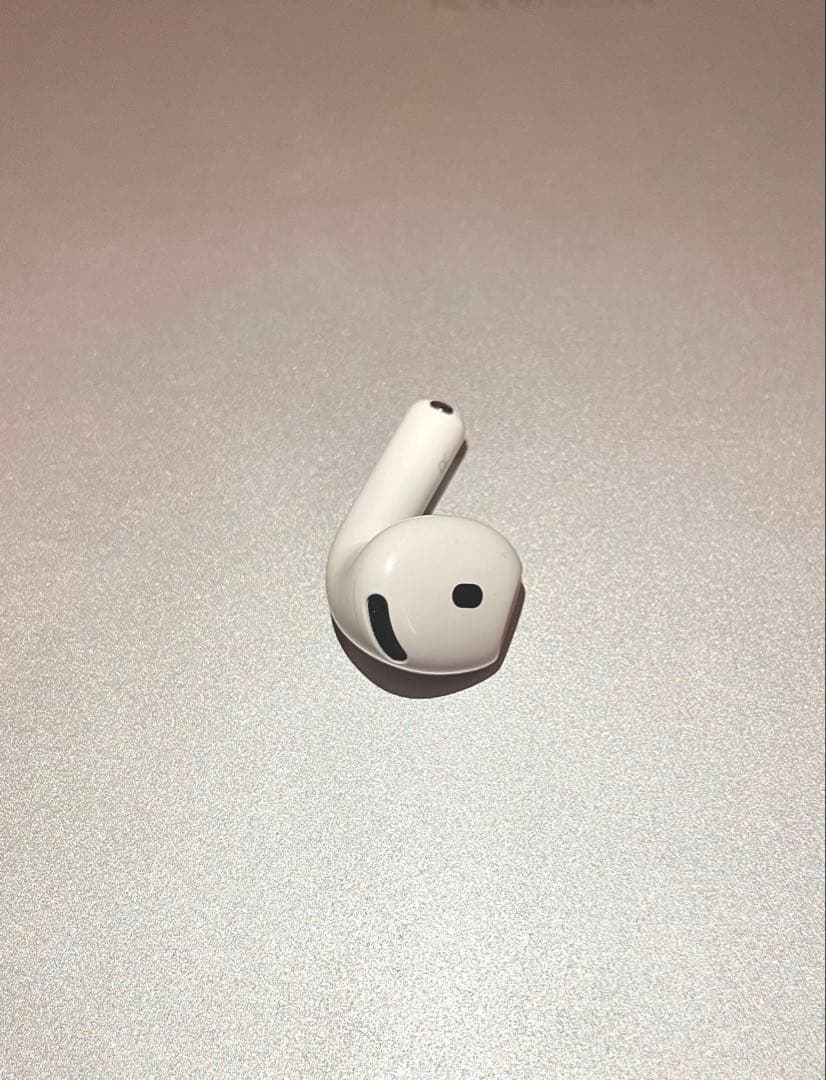 AirPods 4世代　右耳　R片耳　ANC搭載モデル　A3055