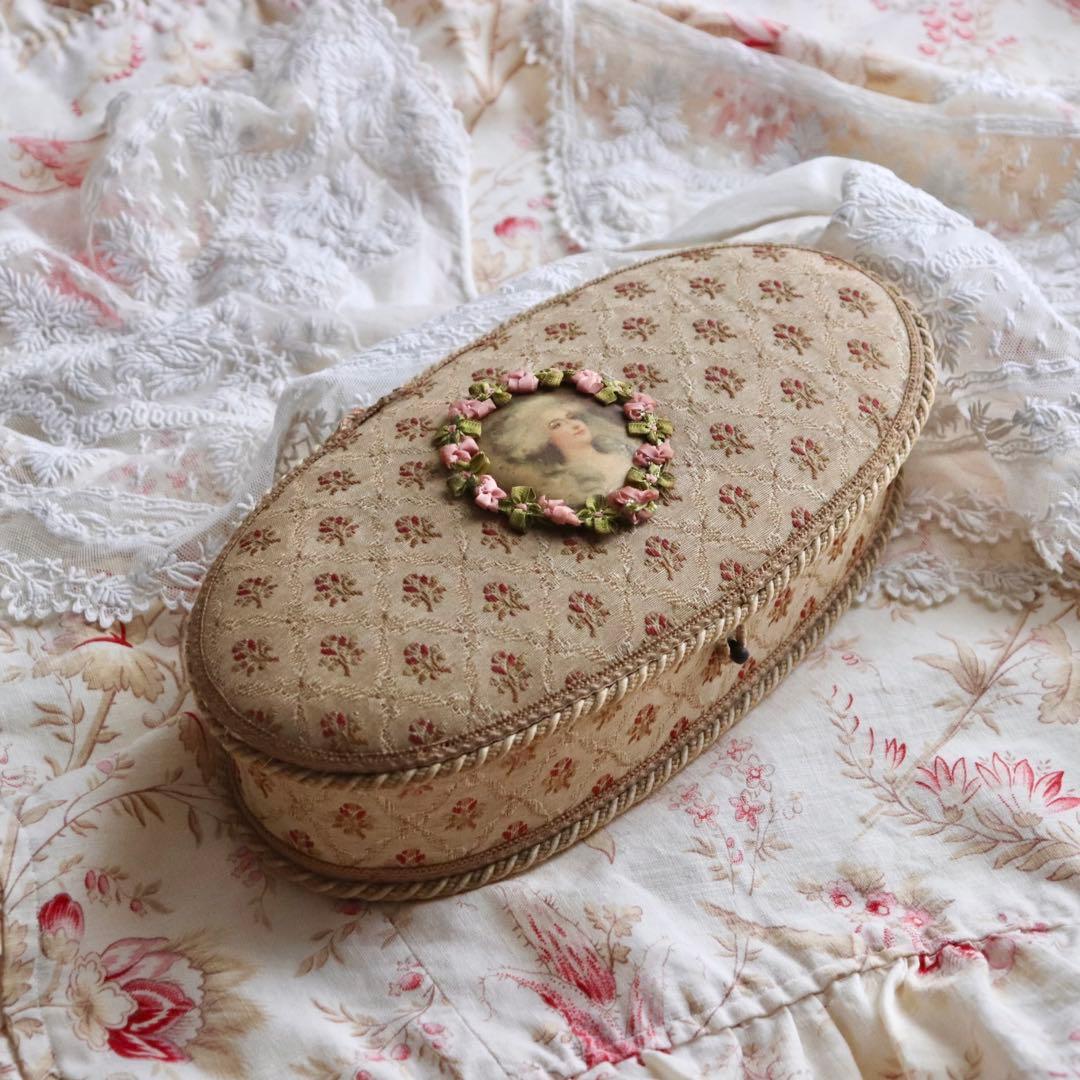 フランスアンティーク　カルトナージュ　小物入れ　ファブリック　ソーイングボックス