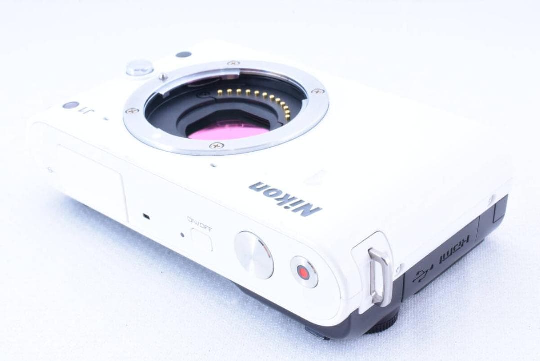 【動作確認済♪】Nikon 1 J1 ニコン ボディ ホワイト/白 ニコワン