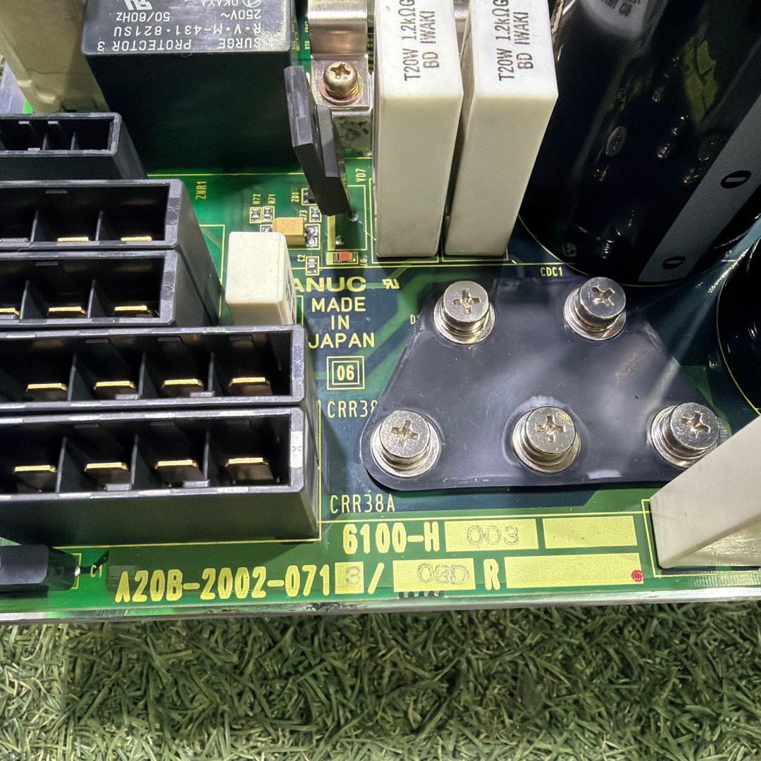 Fanuc A20B-2002-0713/08D サーボドライブ