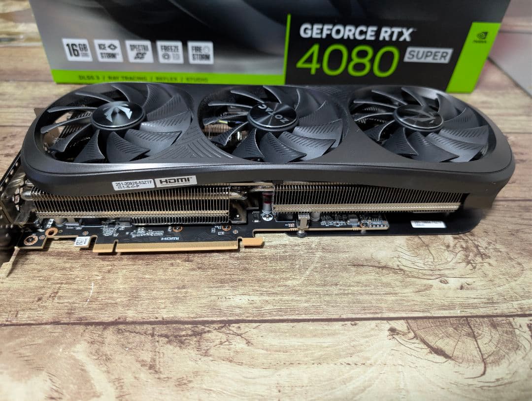 グラフィックボード・グラボ・ビデオカード ZOTAC GAMING GeForce RTX 4080 SUPER