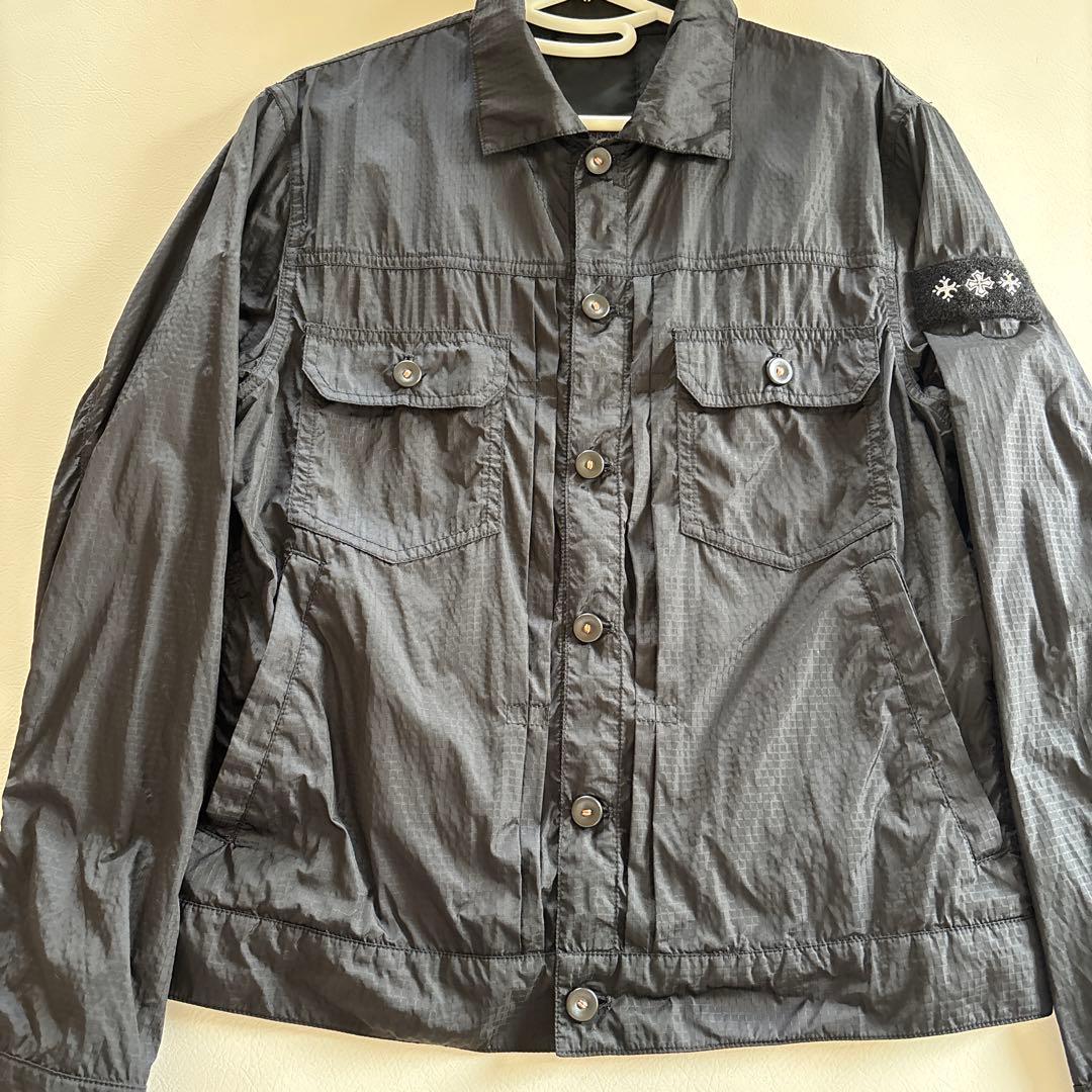 【お値下げ】TATRAS☆ナイロンジャケット☆ブラック☆メンズSサイズ