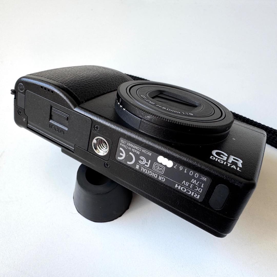 リコーRICOH GR Digital III GH-2フードアクセサリー付属