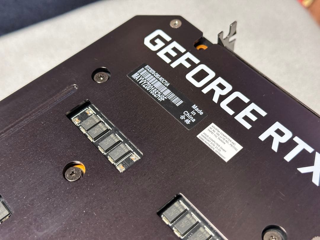 ASUS RTX 3070 Noctua 8GB LHR OCモデル 限定版