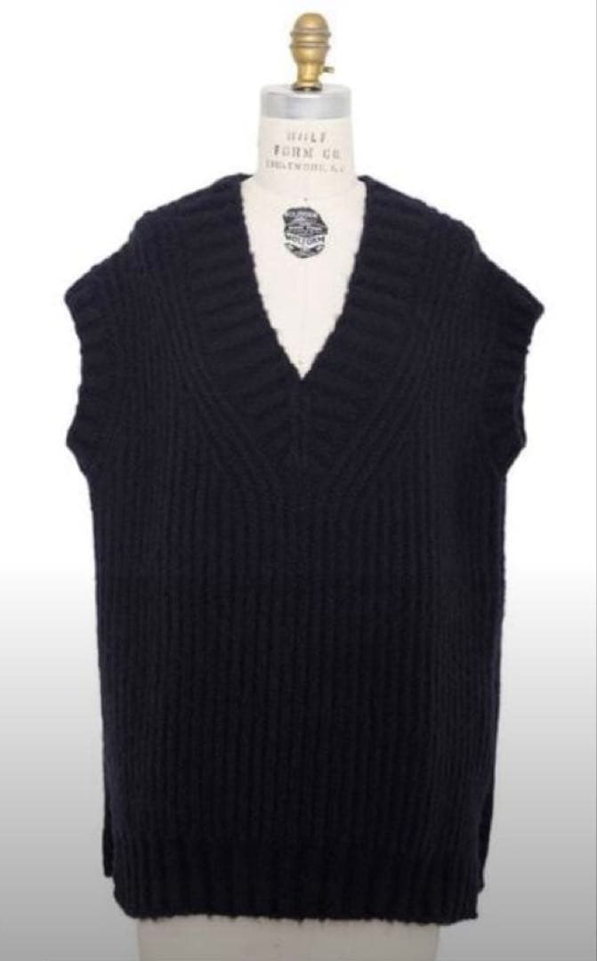 未使用⭐️Drawer ウールナイロンあぜ編みVネックベスト