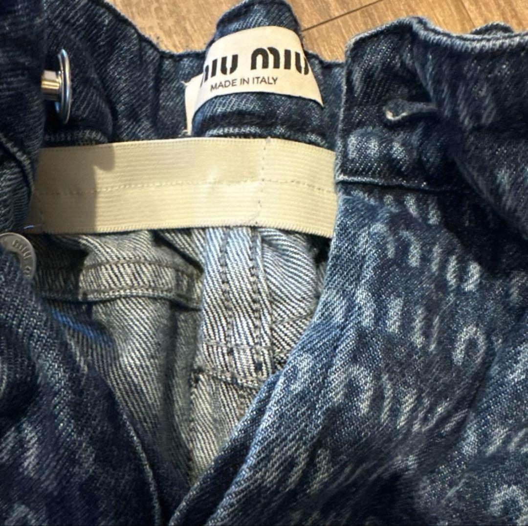 miu miu デニムショートパンツ 25