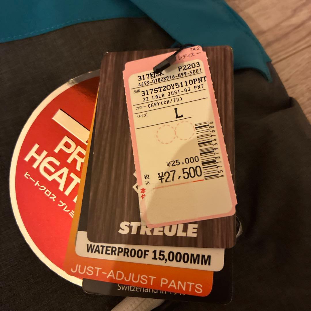 未使用 streule スキーウェア スノボードウェア 上下セット L