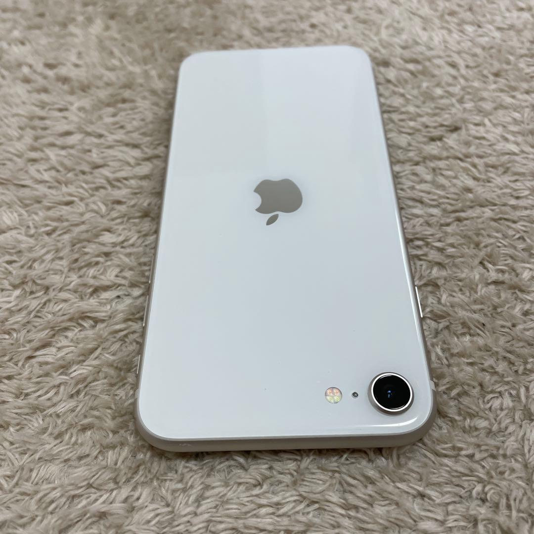 さ*ら様 Apple iPhone SE(第3世代) 64GB スターライト　s