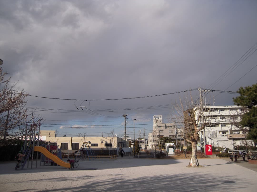 実写美⭕️美品【動作確認済み】Nikon COOLPIX S600 デジカメ