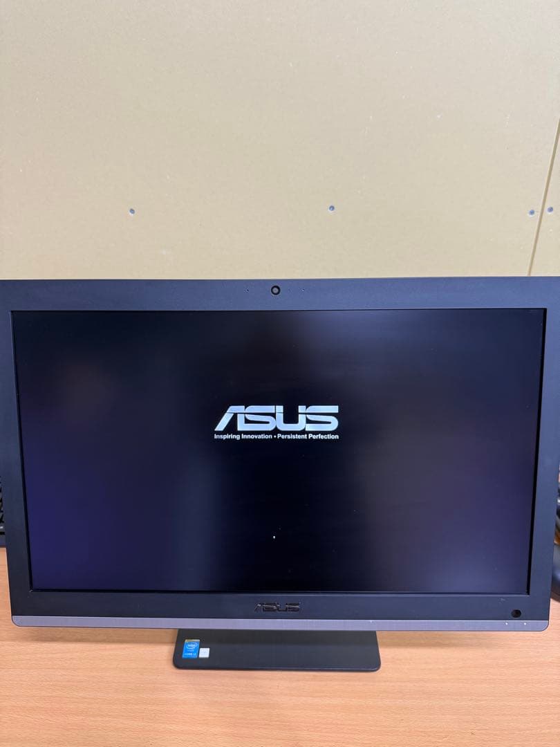 ASUS デスクトップPC 本体　core i3 5005U 液晶一体