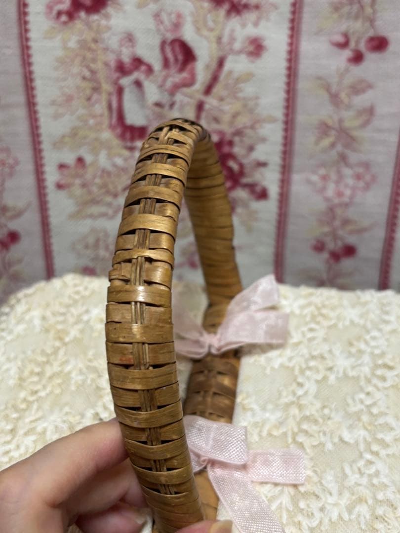 フランスアンティーク　ローズパニエ　蓋レース