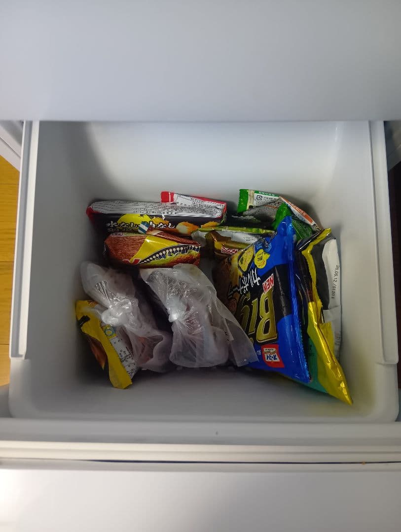 【りこ】冷蔵庫 ヤマダセレクト 156ＬYRZ-F15J 一人暮らし 単身