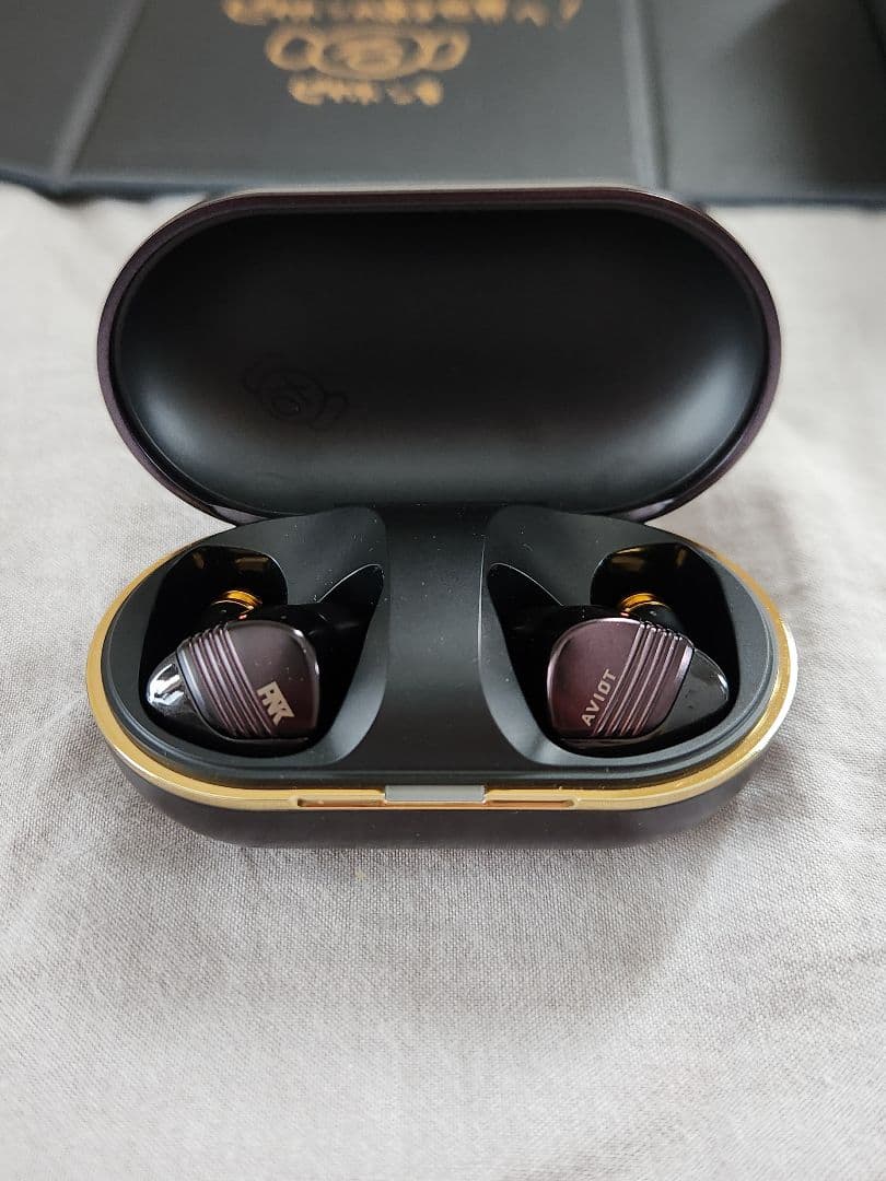 「美品」AVIOT TE-W1-PNK ピヤホン8