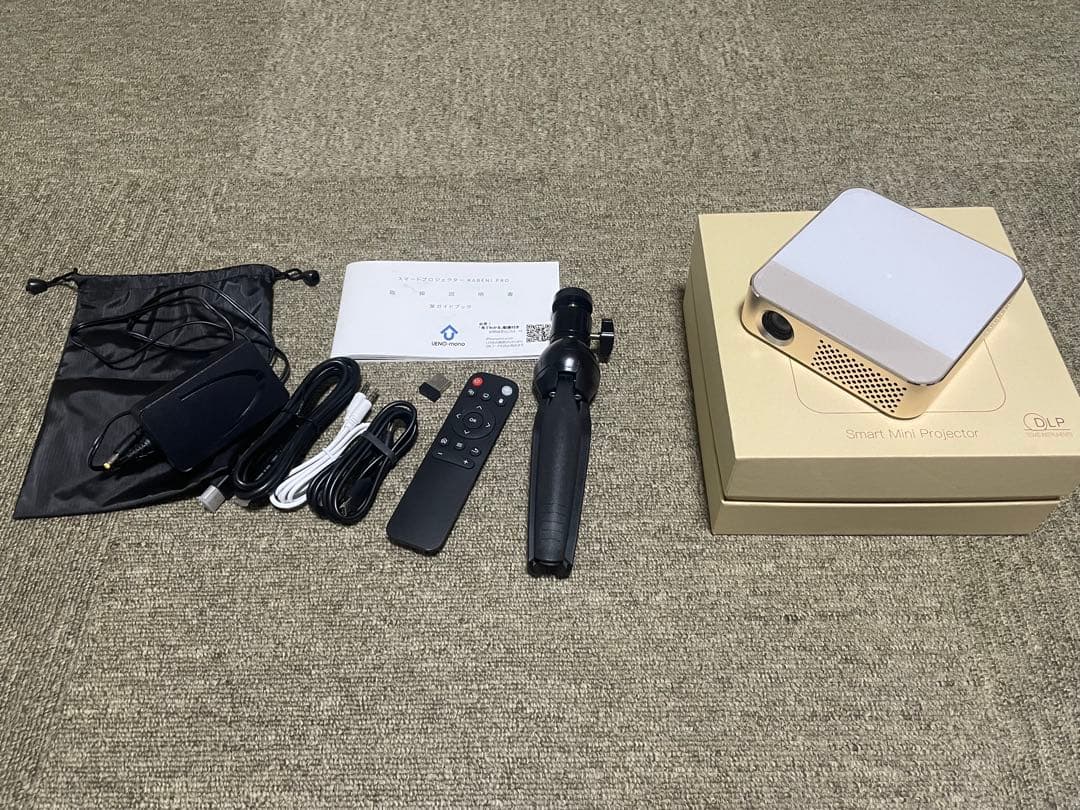 UENO-mono KABENI PRO プロジェクター