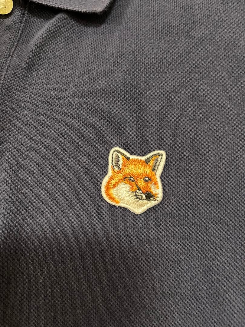 メゾンキツネのポロシャツ