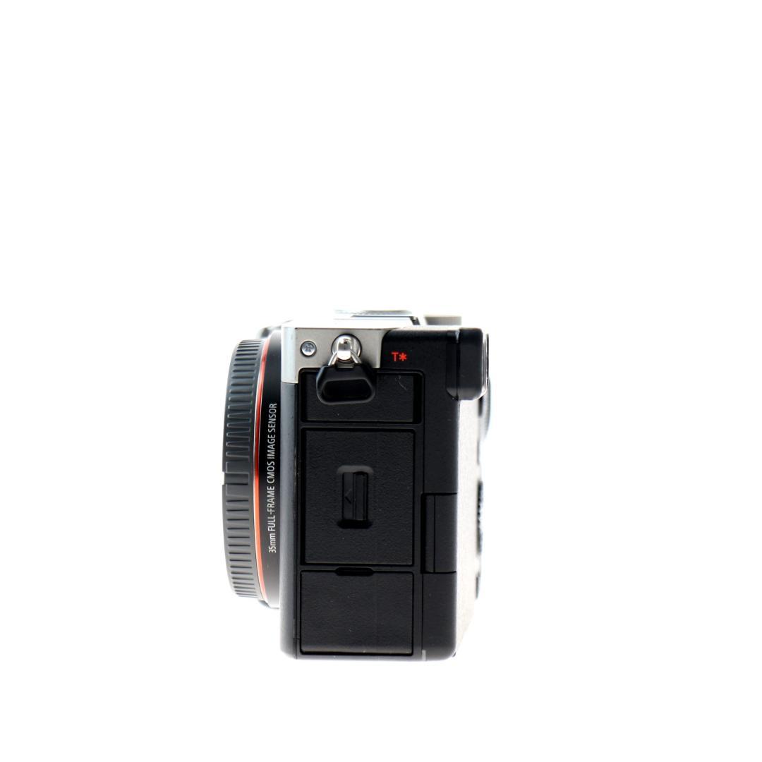 【ジャンク】SONY ILCE-7CL シルバー【起動不可】