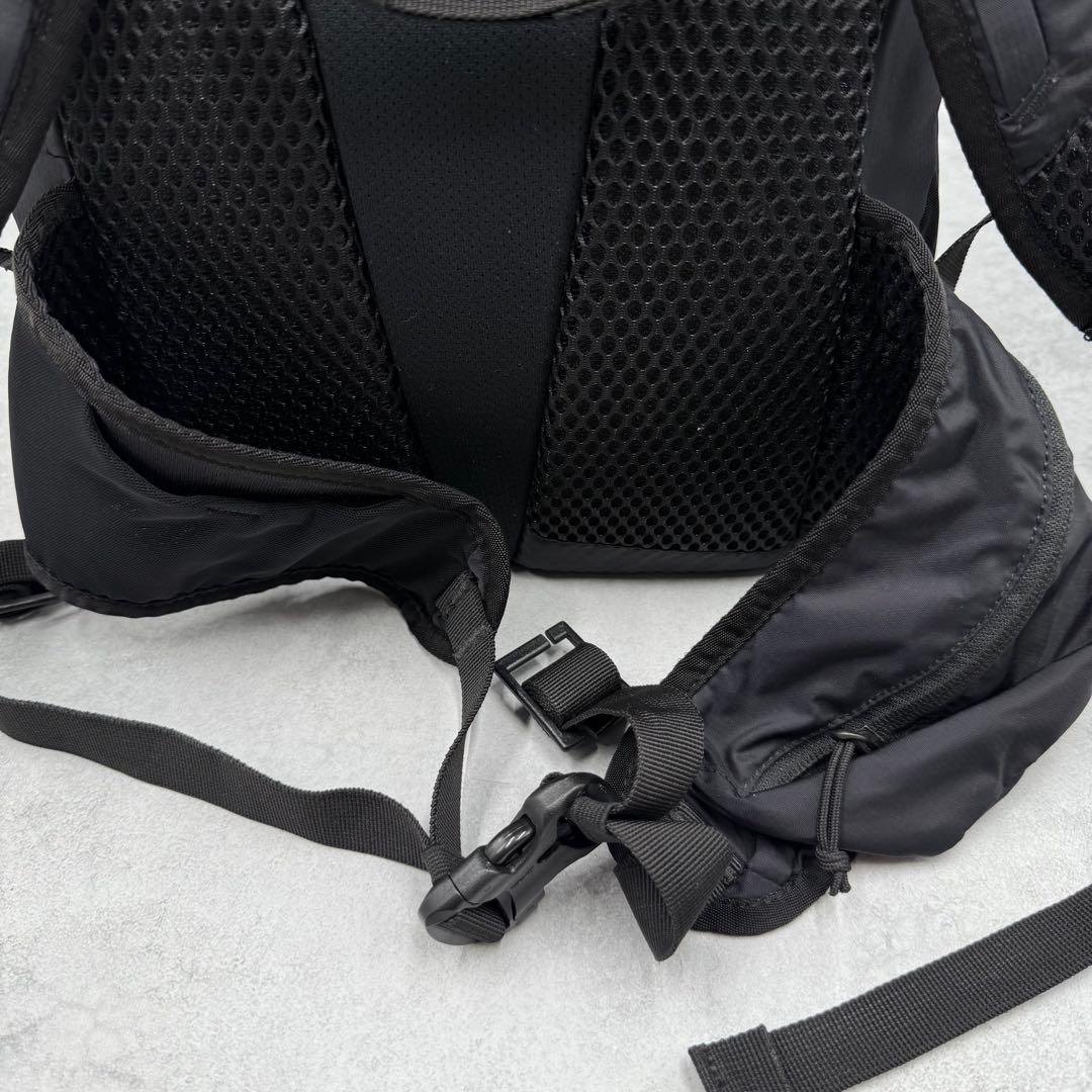 美品✨Salomon TRAIL BLAZER 20バックパック ブラック