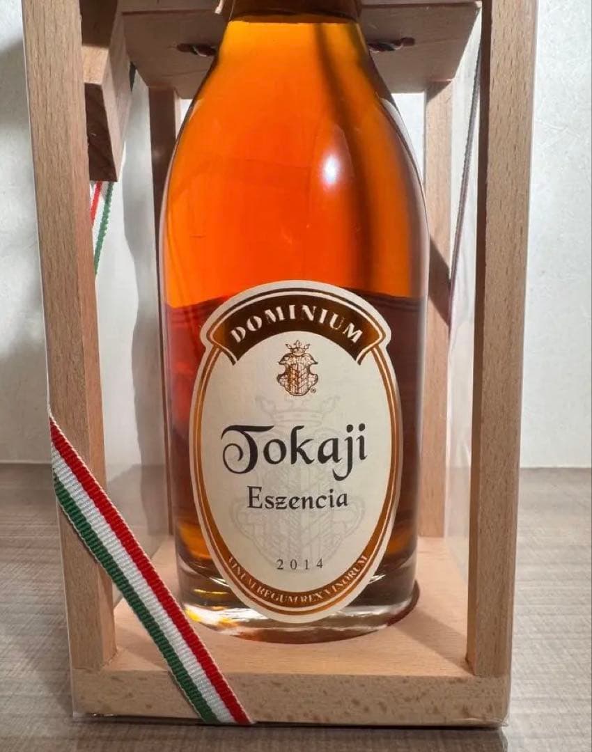 希少Tokaji Eszencia トカイ　エッセンシア　貴腐ブドウ