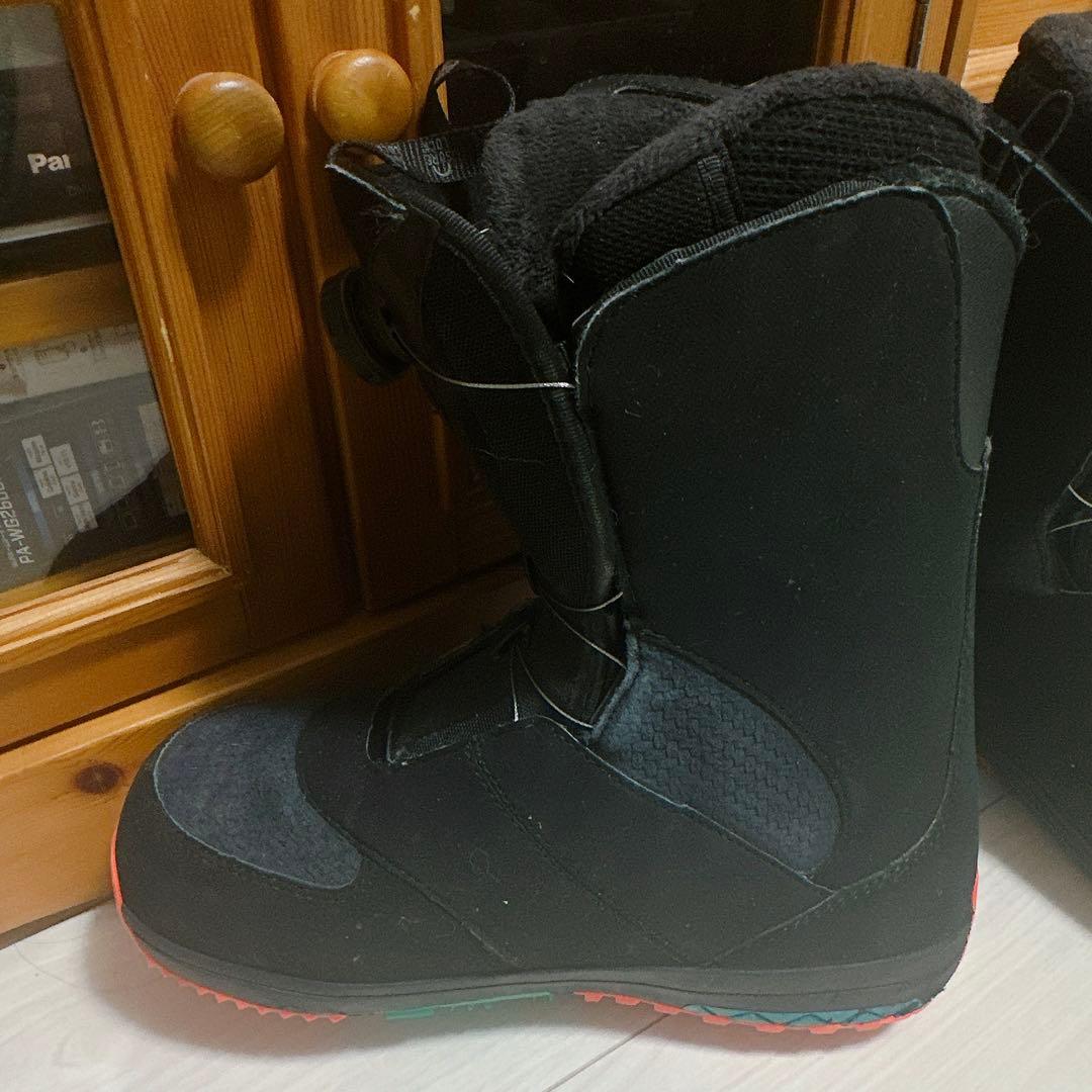 スノーボードブーツ　サロモン　レディース