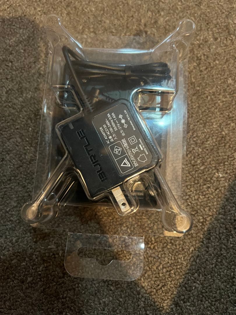 22vバッテリーx 1個　箱なし