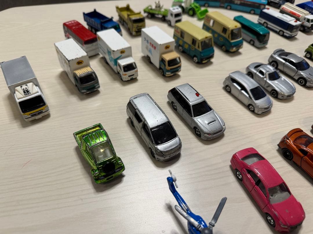トミカ ミニカー 大量 まとめ売り セット 77台