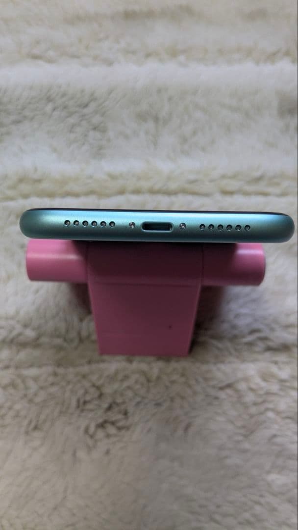 【極美品】iPhone 11 64GB ｜バッテリー98%（純正）｜傷なし・完品