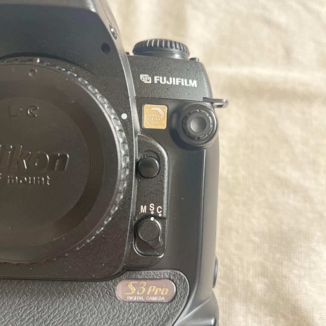 ふ*ー様 ［FUJI × Nikon］FinePix S3 Pro