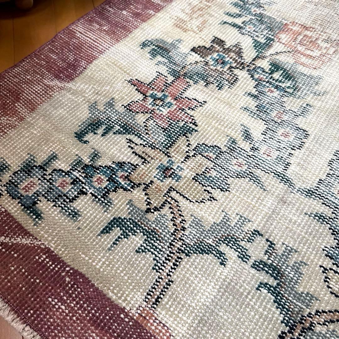 93×170擦れ　アンティークリースボタニカル　花柄　トルコヴィンテージラグ