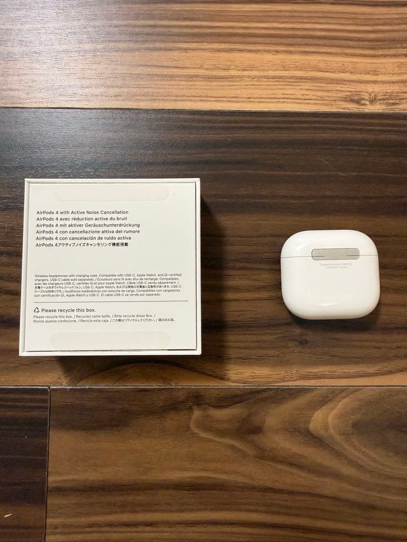 【美品】AirPods4 ANC ノイズキャンセル機能搭載