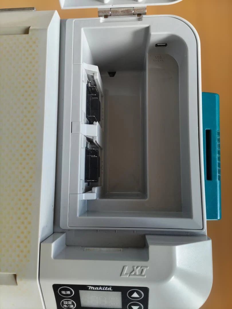 Makita 冷温庫 CW180D