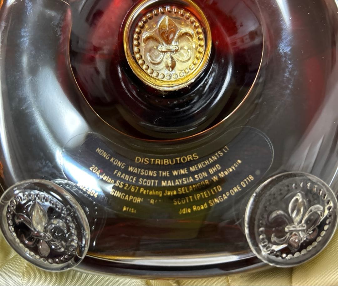 未開栓　レミーマルタン ルイ13世 金キャップ 700ml バカラクリスタル