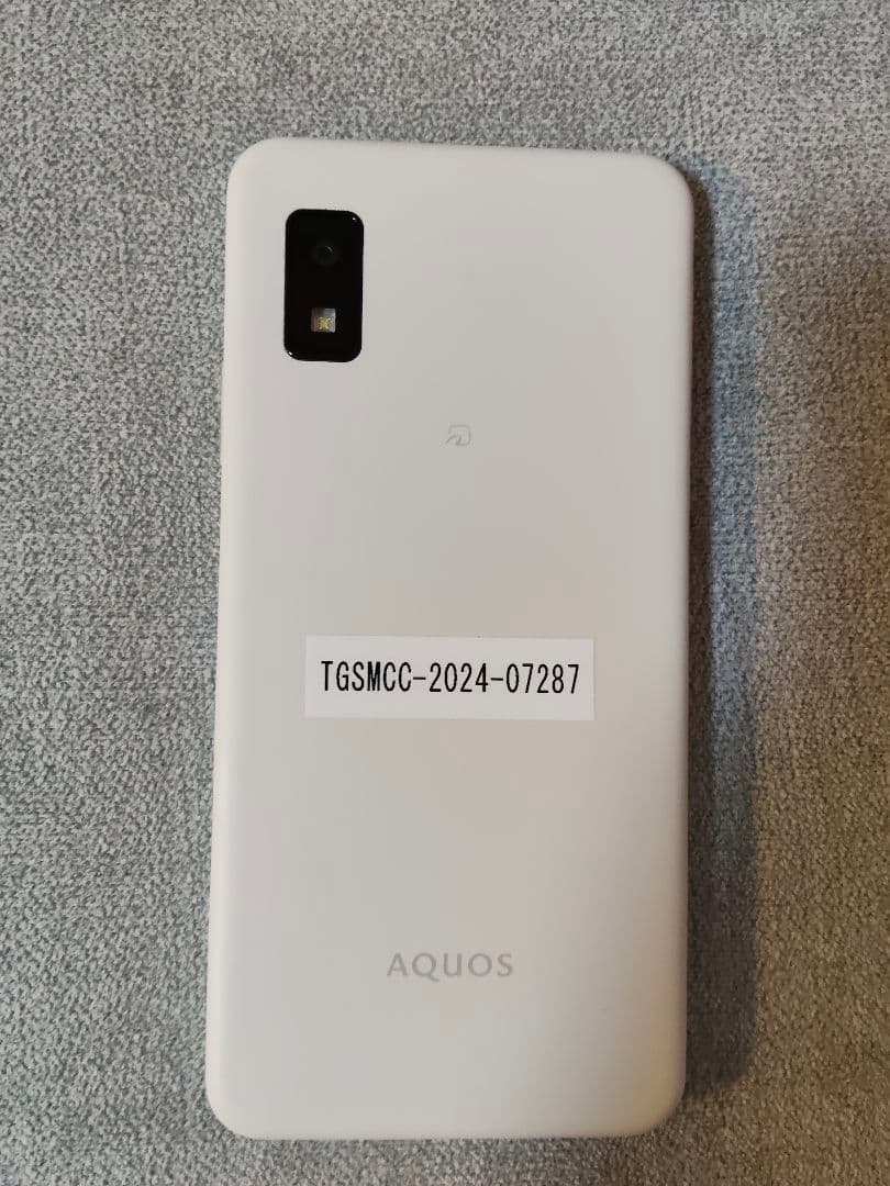 AQUOS wish3 SH−M25本体 ホワイト