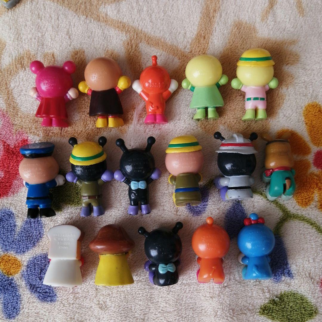 【美品】アンパンマン gogoミニカー ♡ はたらくくるま UFO他 16台 ♡